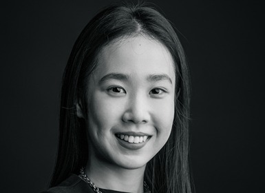 Winnie Goh, Associate lawyer