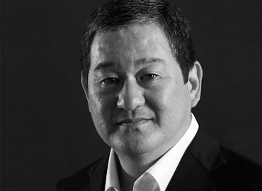 Laurence Wee, Director lawyer